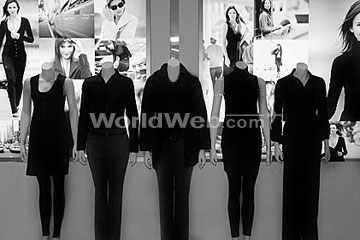 Posing Mannequins