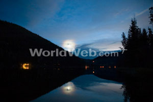 Lakeside Cabins, Okanagan, BC