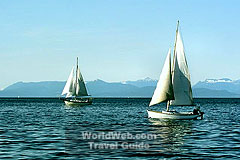 Click here to send this image of Sailboats on Georgia Strait as a free electronic postcard