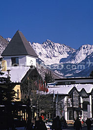 Village of Vail, Vail Mountain, Colorado, USA